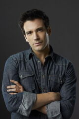 Colin Donnell