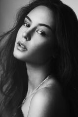 Courtney Eaton
