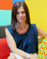 Cristina Homem de Mello