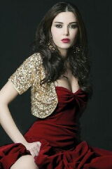 Cyrine Abdel Nour