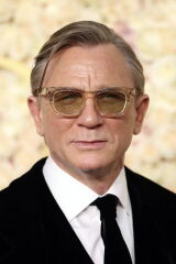 Daniel Craig