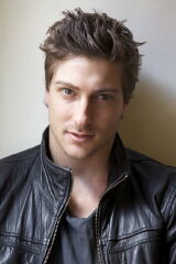Daniel Lissing