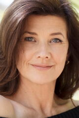 Daphne Zuniga