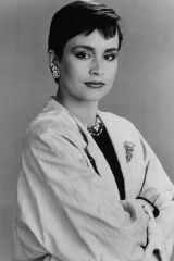 Diane Venora