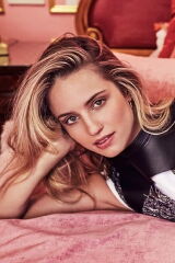 Dianna Agron