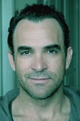 Dino Dos Santos