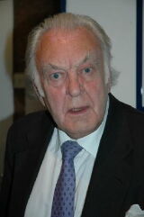 Donald Sinden