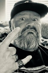 Dustin Tamplen