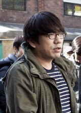 E J-yong