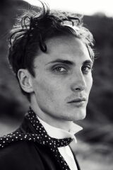 Eamon Farren