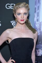 Elena Kampouris