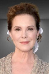 Elizabeth Perkins