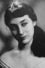 Ellie Lambeti