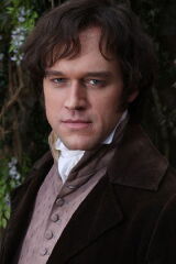 Elliot Cowan