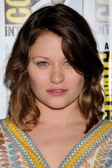 Emilie de Ravin