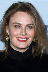 Emily Deschanel