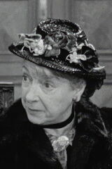Emma Lyonel