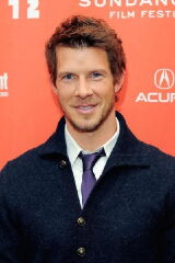 Eric Mabius