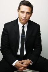 Erik Palladino