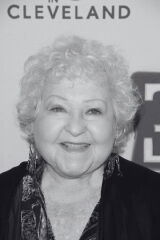 Estelle Harris