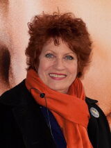 Éva Darlan