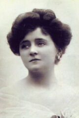 Eva Moore
