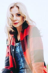 Farrah Aviva