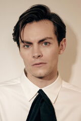 Freddy Carter