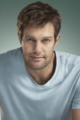 Geoff Stults