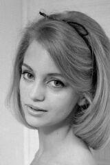 Goldie Hawn