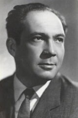 Grigoriy Gay