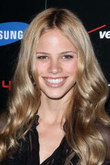 Halston Sage