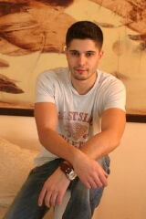 Haluk Piyes