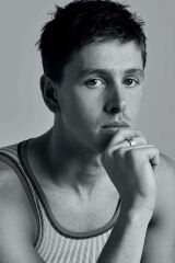 Harris Dickinson