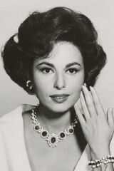 Haya Harareet