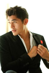 Henry Golding