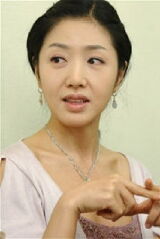 Hong Ri-na