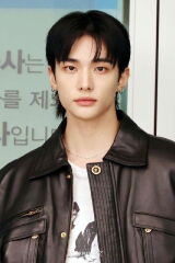 Hwang Hyun-jin