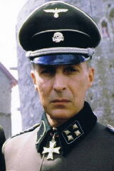 Ian Richardson