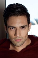 Isaac Reyes