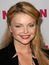 Izabella Miko