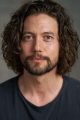 Jackson Rathbone