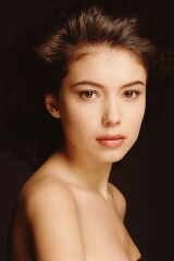 Jane March