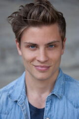 Jannik Schümann
