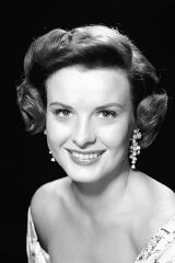 Jean Peters