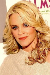 Jenny McCarthy