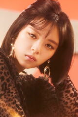 JEONGYEON