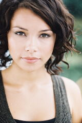 Jessica Parker Kennedy