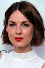 Jessica Raine