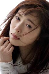 Jiang Yiyan